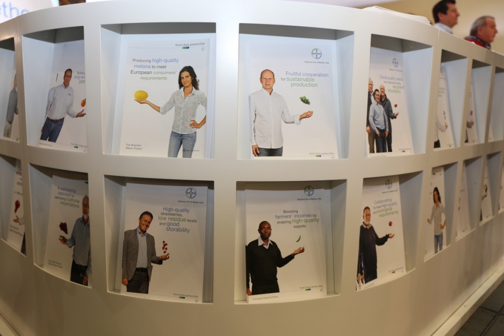 Firma Bayer, wspiera producentów czarnej porzeczki poprzez przygotowaną specjalną broszurę informującą o działaniach jakie realizuje we współpracy z KSPCP