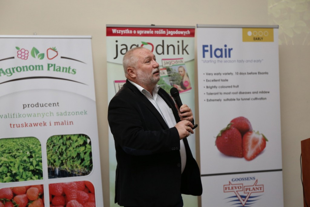Jarosław Barszczewski z Yara Poland mówi o nawożeniu truskawek